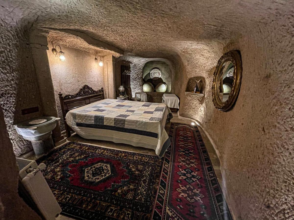 Sofa Hotel 3*