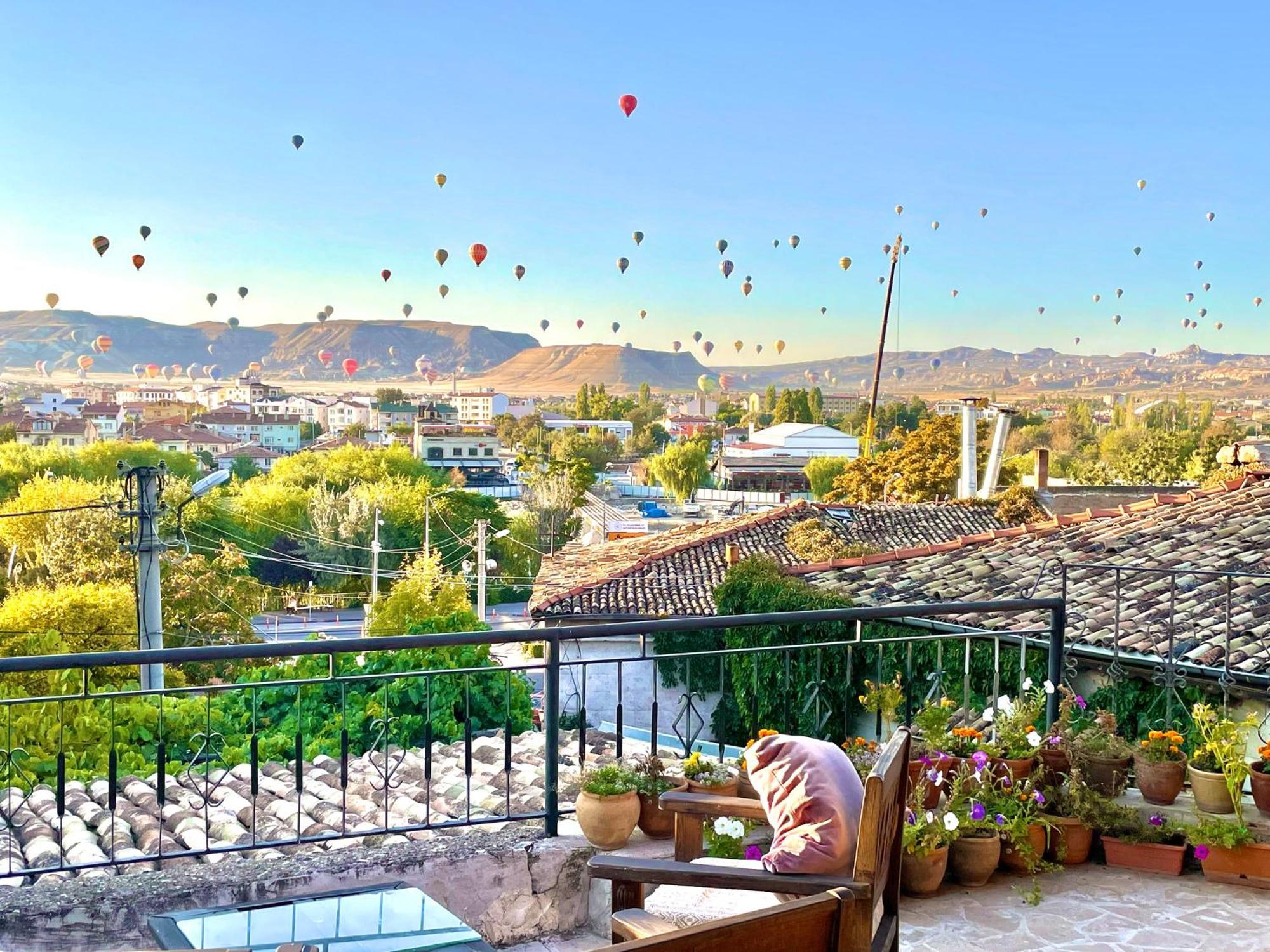 Sofa Hotel 3*