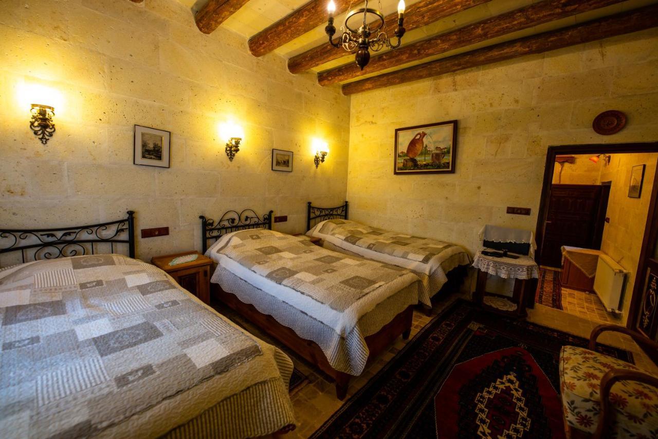 Sofa Hotel 3*